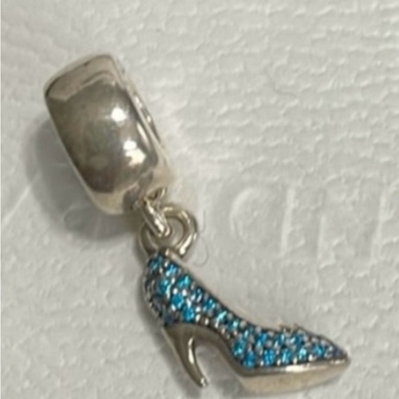 Authentic Pandora Cinderella’s Slipper Charm - Picture 1 of 5